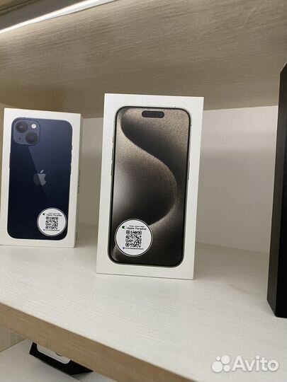 iPhone 15 Pro, 128 ГБ