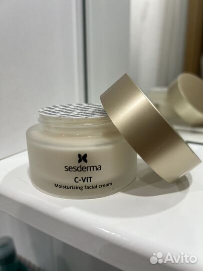 Sesderma крем для лица