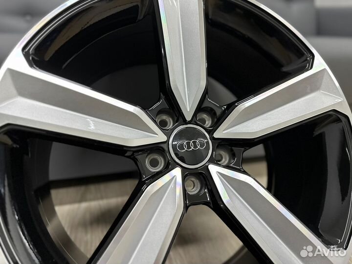 Новый комплект дисков R20 5-112 Мячи на Audi skoda