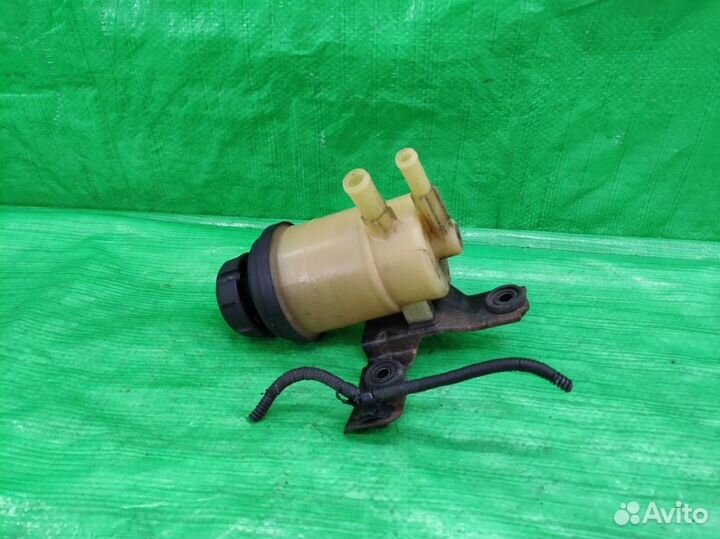 Бачок гур оригинал Hyundai Tucson/Sportage 04-10