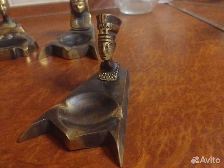 Пепельница бронза