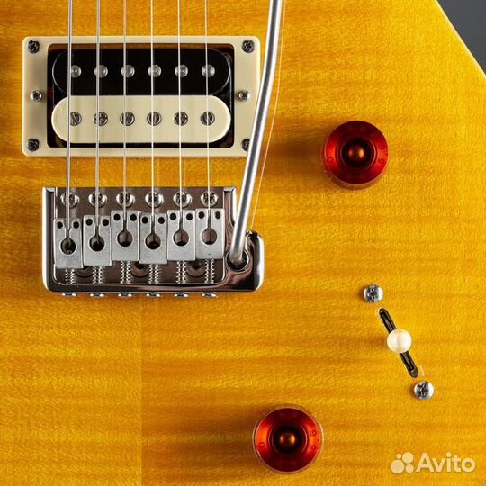 Prsse Custom 22 Semi-Hollow Santana Yellow