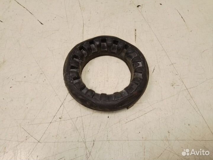 Опора задней пружины верхняя задняя Mazda Cx-7