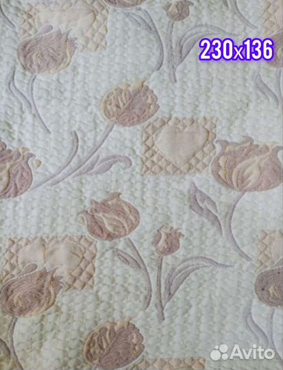 Пледы и покрывала