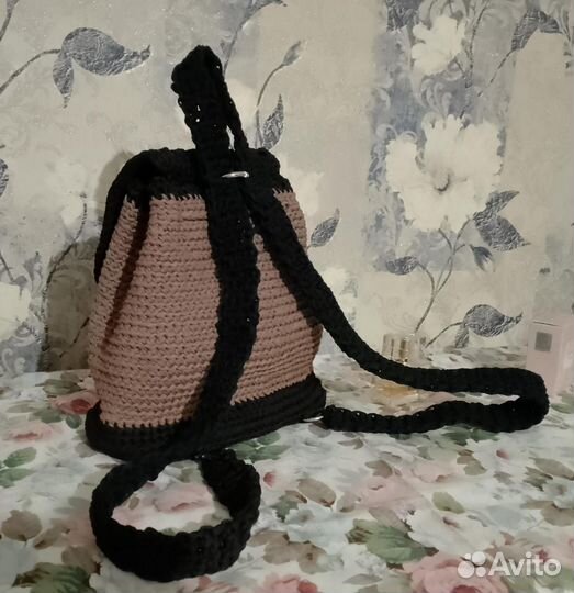 Вязаный рюкзак