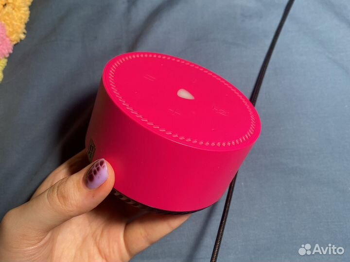 Яндекс станция lite розовая