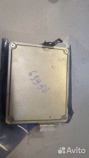 Блок управления двигателем Toyota Corolla, 1995