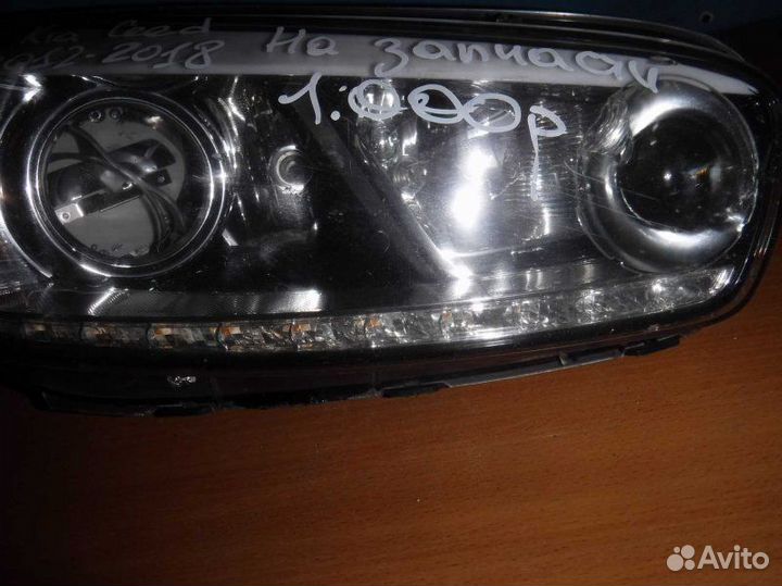 Фара правая Kia Ceed