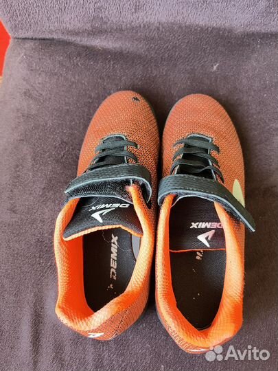 Футбольные бутсы demix 35 р