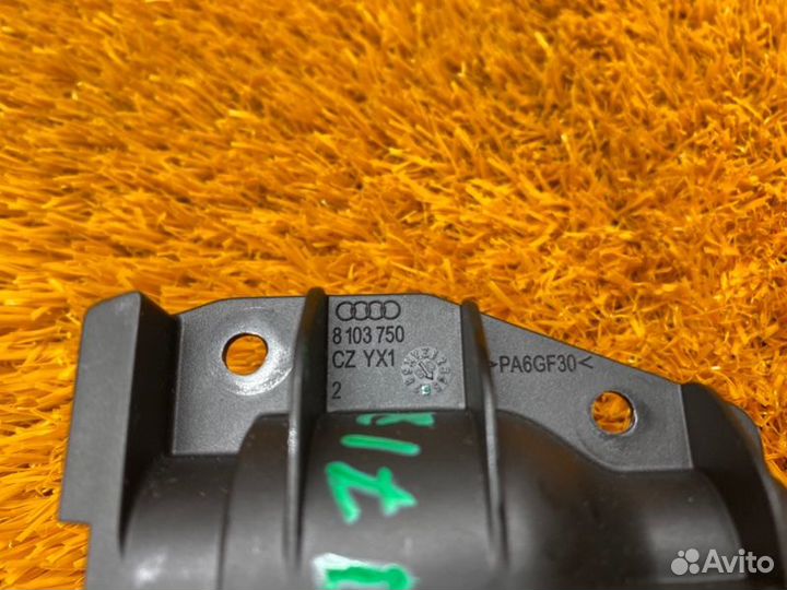 Пластик Audi Q7 4LB BHK 2009