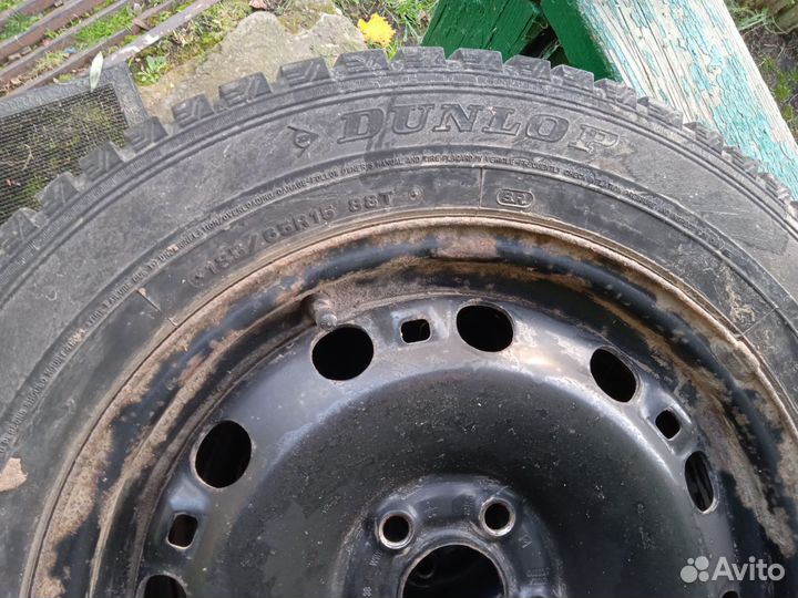 Dunlop SP Winter Ice 02 185/65 R15 88
