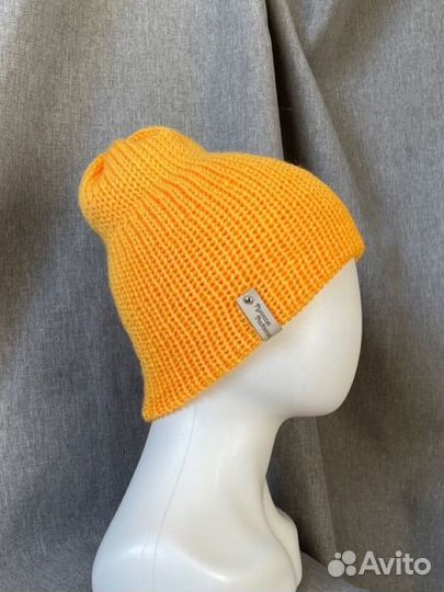 Шапка бини вязаная желтая двойная. Ручная работа