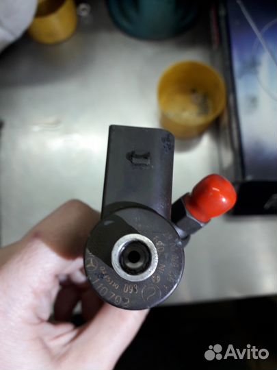 Форсунка 0445110098
