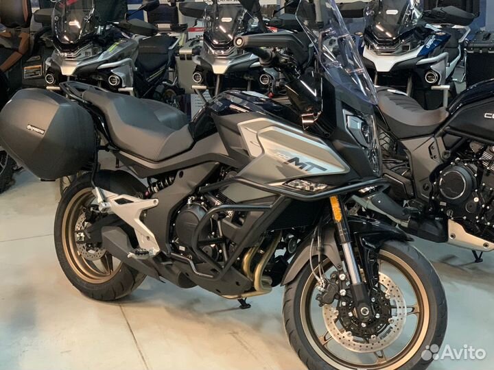 Новый мотоцикл cfmoto 700MT (ABS)