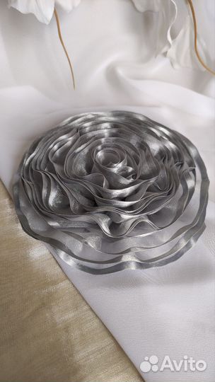 Брошь Роза ручная работа