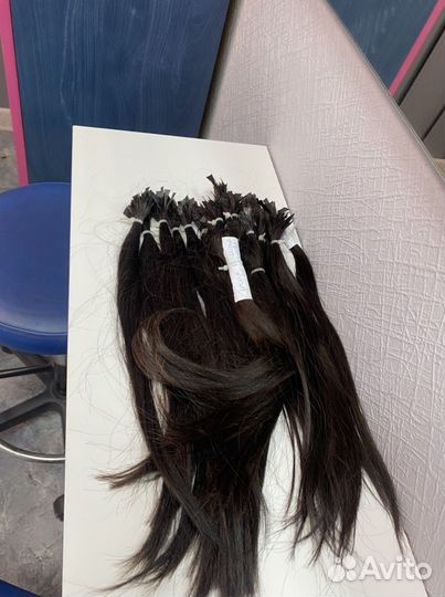 Волосы для наращивания на капсулах