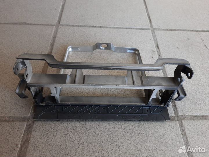 Рамка магнитолы BMW e39