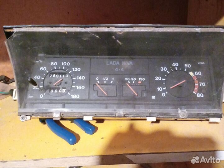 Приборная панель ваз 2121