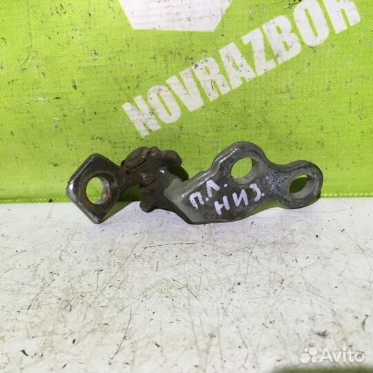 Петля двери передней Форд Фокус 1