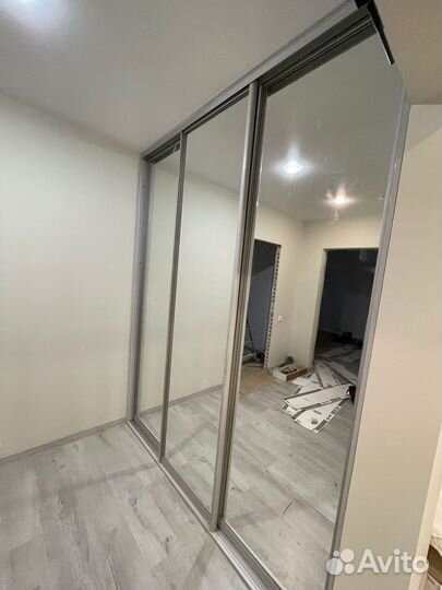 Черный шкаф