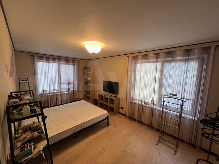 2-к. квартира, 55 м², 4/5 эт.