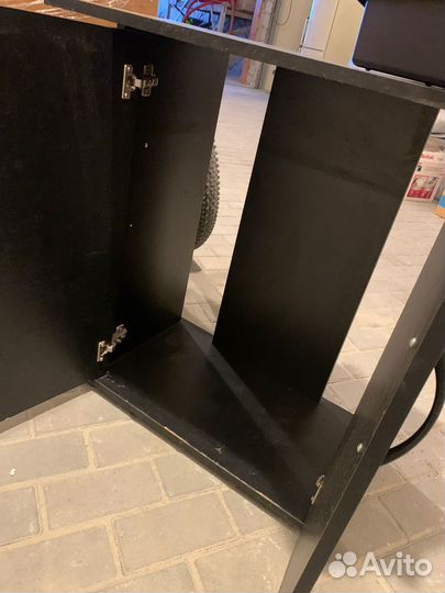 Тумба под телевизор