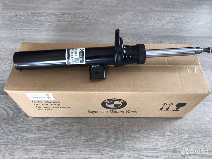 Амортизатор BMW 31316796315 31316796316