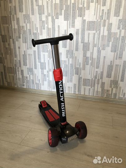 Самокат детский трехколесный бу