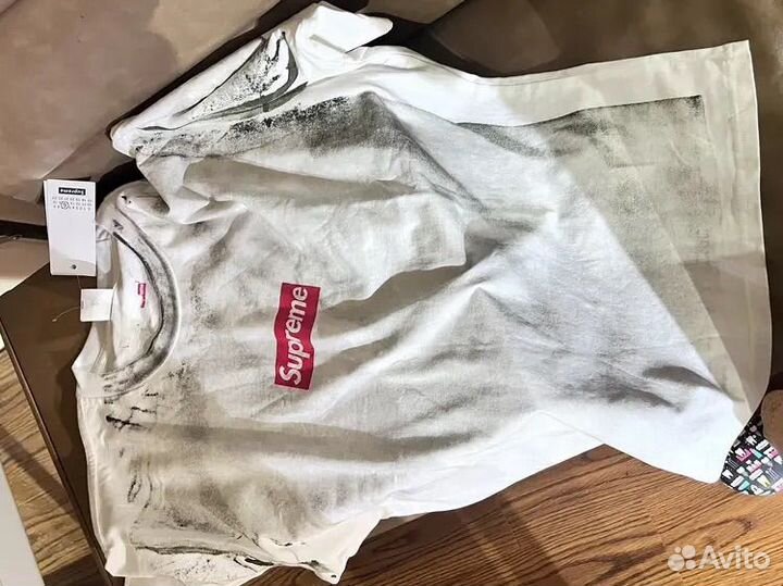 Supreme x maison margiela