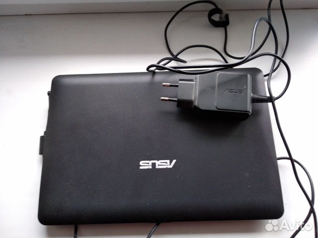 Мини-ноутбук asus 