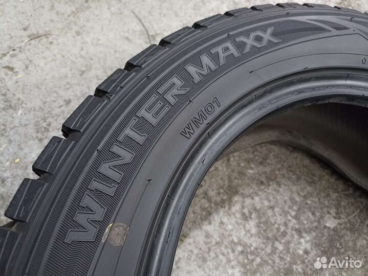 Dunlop Winter Maxx 205/55 R16