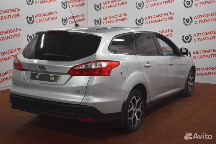 Ford Focus 1.6 AMT, 2013, 122 105 км