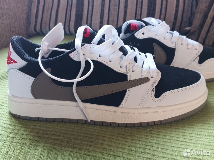 Кроссовки Nike SB Dunk Low x Travis Scott