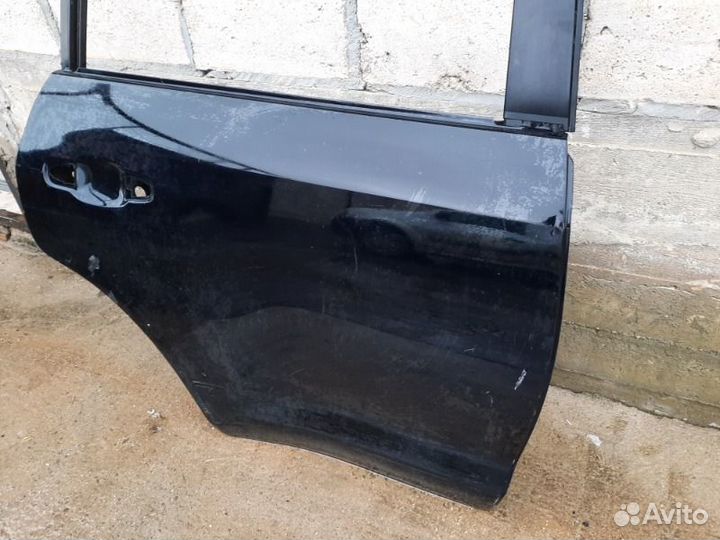 Дверь задняя правая Тoyota Land Cruiser 200 2016+