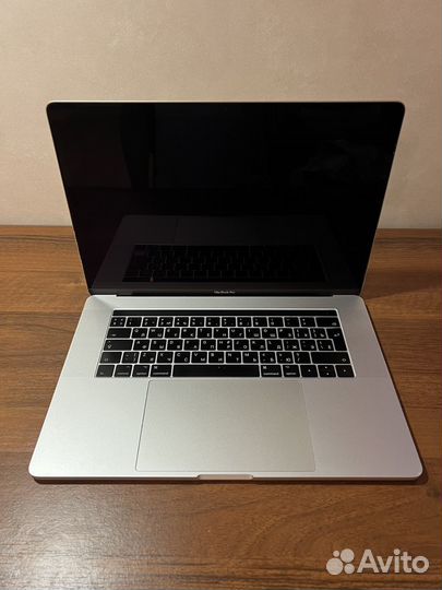 Apple MacBook Pro 