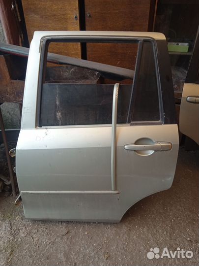 Капот двери