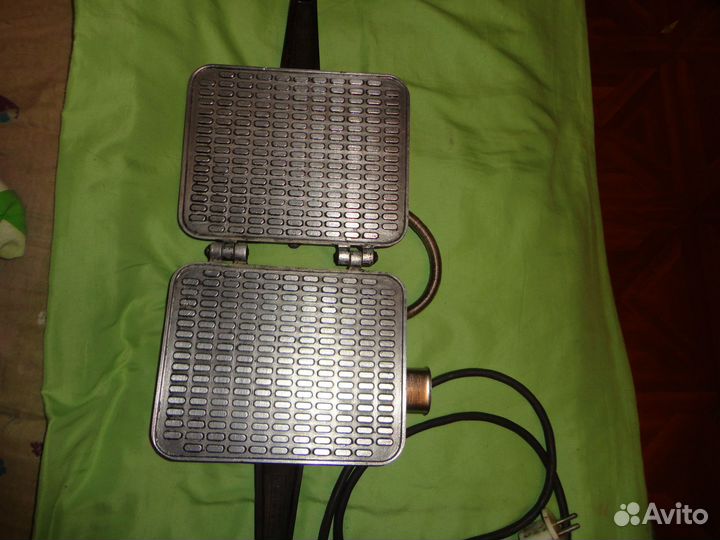 Электровафельница СССР вэд-1,0