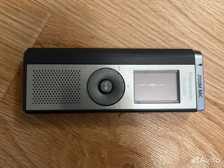 Диктофон Panasonic RR-US430