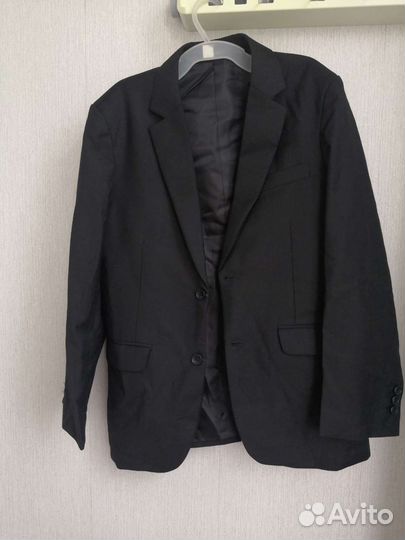 Пиджак школьный для мальчика новый