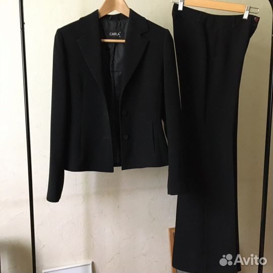 Костюм женский брючный черный