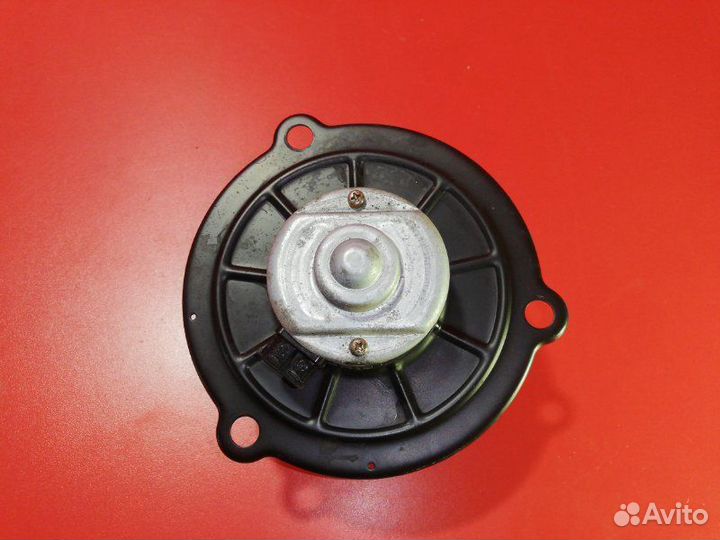 Мотор печки Suzuki Jimny JA71 F5A 1984-1990