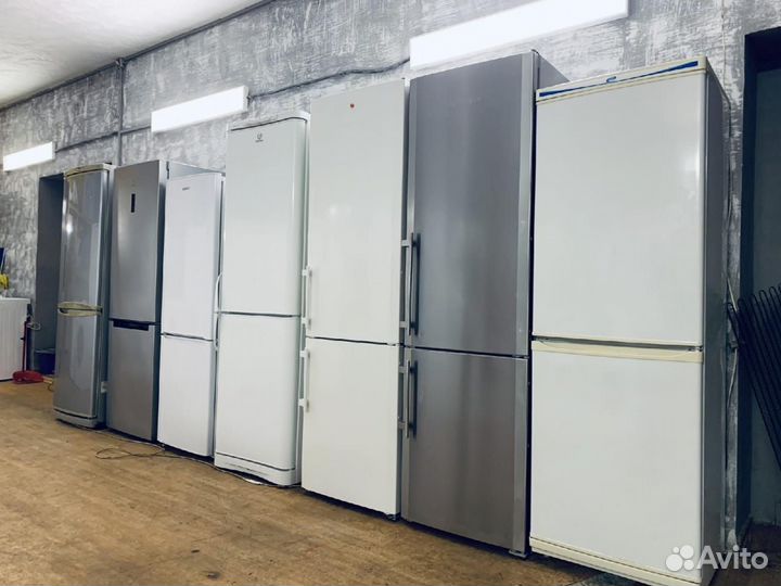 Холодильник Hotpoint ariston с гарантией