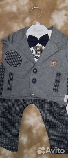 Костюм тройка