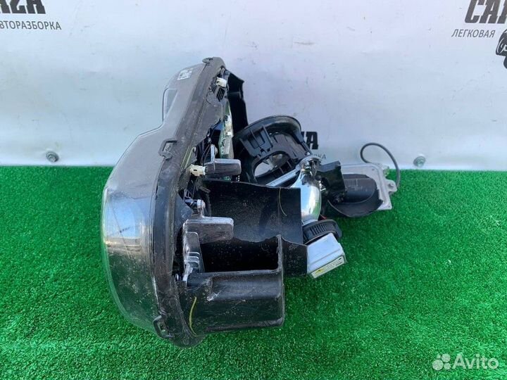 Фара передняя правая Dodge68174064A