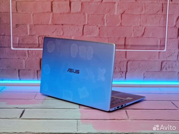 Ноутбук Asus Core i7 1065G7 16Gb SSD 512Gb IPS 14