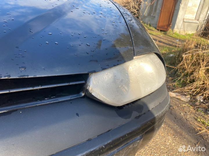 Фары Alfa Romeo 156