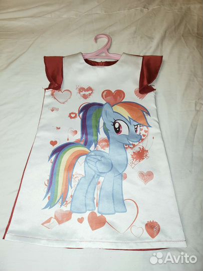 Платье для девочки праздничное