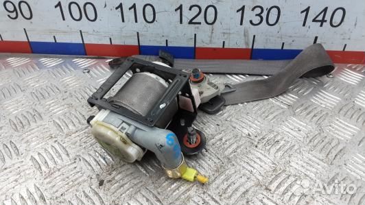 Ремень безопасности с пиропатроном сиденья передне