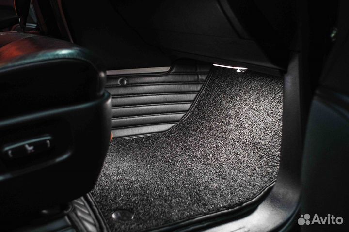 3D коврики из экокожи Land cruiser v8