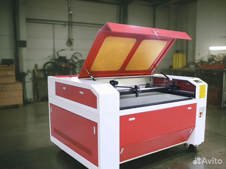 Станок лазерной резки 1300х900 мм 4ая ось *